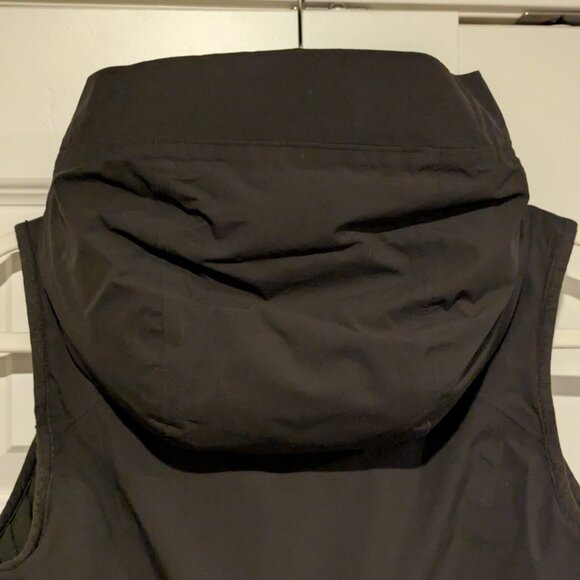 Lululemon Sleet Street Vest Sz 2 Olive - Picture 15 of 15